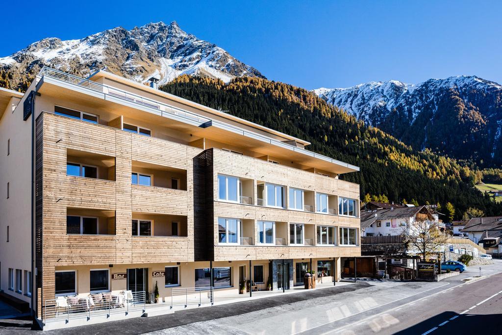 Aktiv Hotel Edelweiss Резия Екстериор снимка