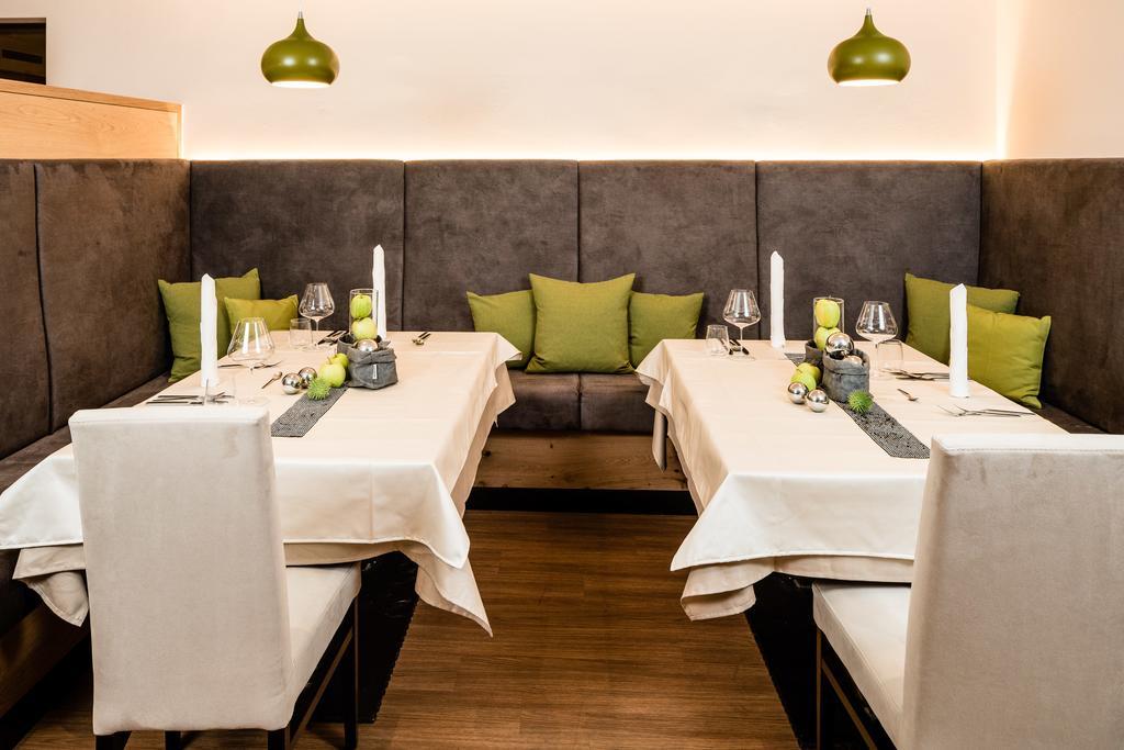 Aktiv Hotel Edelweiss Резия Екстериор снимка